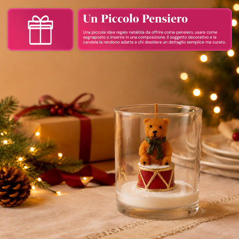 Kerstkaars in glazen pot, 7 cm – beertje met kerstmuts of beer op trommel – decoratie en tafeldecoratie