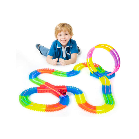 immagine-1-giaquinto-pista-acrobatica-luminosa-con-6-funzioni-e-radiocomando-187-pezzi-ean-8058486093162