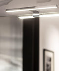 immagine-2-feridras-lampada-a-led-universale-per-specchio-in-abs-cromato-da-5w-6000k-30cm-ean-8056471561450