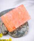 immagine-2-voganto-saponetta-di-sale-himalaya-per-scrub-rigenerante-ean-8033738146445